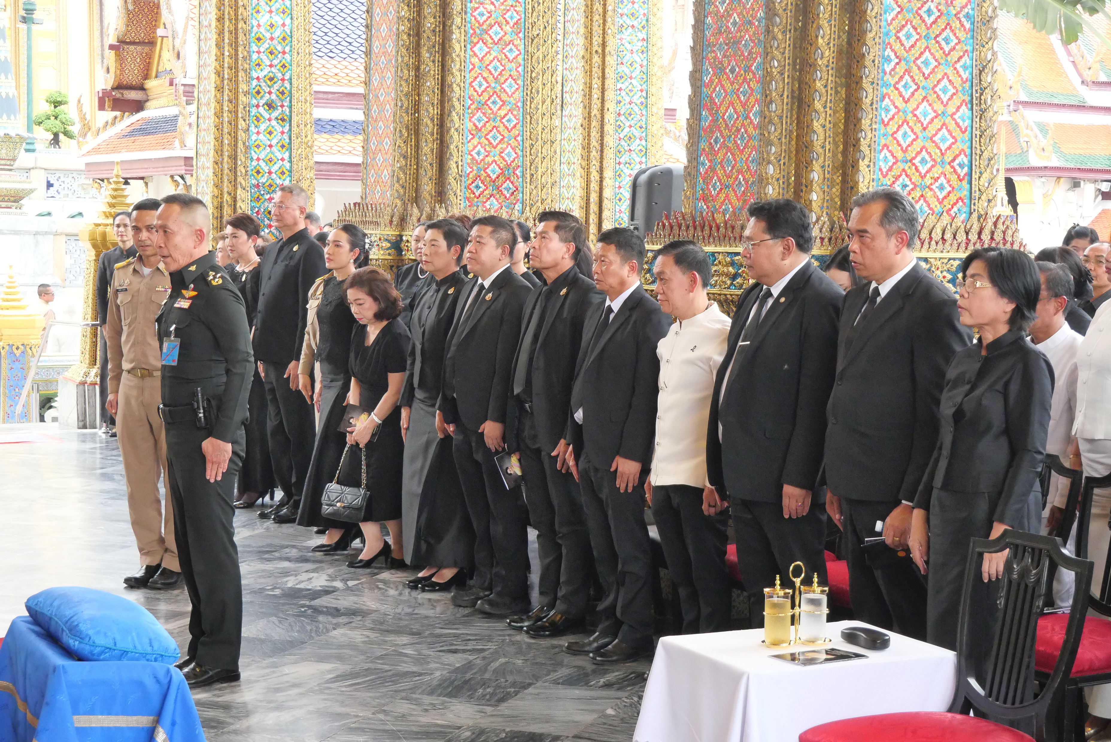 title - ส.ป.ก. ร่วมพิธีสวดพระพุทธมนต์ และเจริญจิตตภาวนาอุทิศถวายพระราชกุศลแด่ สมเด็จพระนางเจ้าสิริกิติ์ พระบรมราชินีนาถ พระบรมราชชนนีพันปีหลวง ณ พระอุโบสถวัดพระศรีรัตนศาสดาราม
